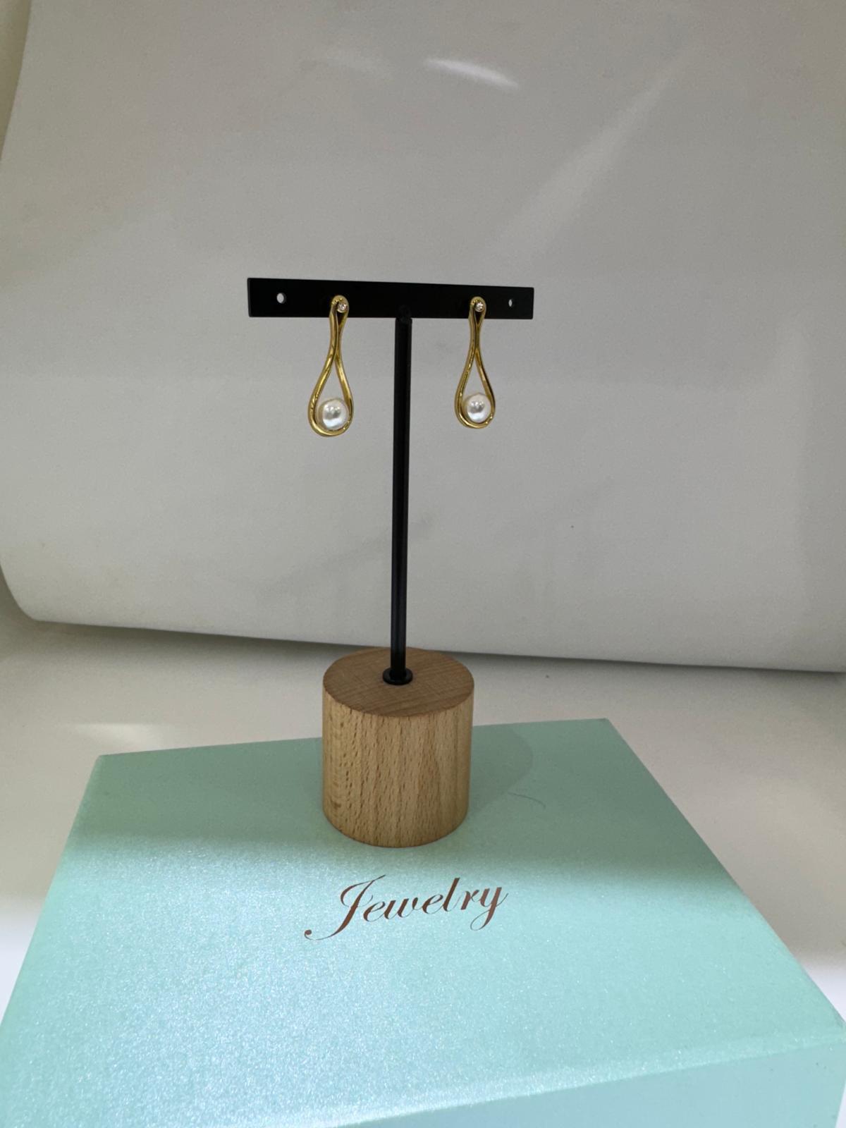 Boucles d’oreilles Élégance Torsadée
